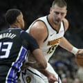 Јокић за 29 минута 33, 12, 8; Богдан убацио десет поена у поразу