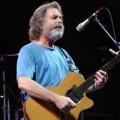 Preminuo Bob Vir, gitarista i osnivač benda "Grateful Dead"