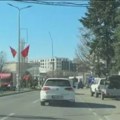 Radio Kim: U Dečanima ranjena dvojica Srba i Albanac