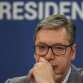 Vučić saopštio važne vesti iz Davosa: Krevet mi je malo kratak (video)