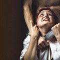 Žena izbola muža u porodičnoj kući! Horor na Sokocu