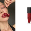 Ako ovog leta kupujete samo jedan makeup proizvod, neka to bude longstay tečni karmin