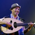 Dafer Jusef uoči koncerta u Beogradu: "Za mene je život prilika za nova iskustva koja izražavam kroz muziku"
