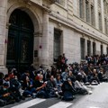 Studenti Sajans Po u Parizu okupirali zgradu univerzitata zbog veza sa Izraelom