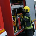 VIDEO Veliki požar u Boljevcima: Na terenu više vatrogasnih vozila i 18 vatrogasaca