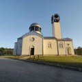 Humanitarni koncert u Lučanima za nastavak oslikavanja crkve Svetog Save: Ko crkvi daje, bogu pozajmljuje, a bog nikome ne…
