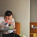 Skandal na fakultetu! Pisao diplomski pomoću veštačke inteligencije, profesor ga "uhvatio": Čeka ga ova kazna