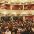 „Večeras igramo za slobodu misli, slobodu govora, slobodu igre“: Predstava „Gospoda Glembajevi“ Crnogorskog narodnog pozorišta…