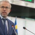 Govor evroposlanika: „Ne bi trebalo da čestitamo dragom Aleksandru“