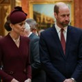 Princ Vilijam i princeza Kejt rešeni da zaštite monarhiju posle skandala sa princom