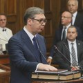 Vučić tvrdi da je odluka o izborima samo u njegovim rukama: Evo šta o tome kaže Ustav