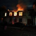 Rusi izveli snažne udare na Zaporožje i Odesu! Pogođena skladišta i stambena naselja, ima ranjenih! (video)