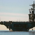 Problemi s američkim nosačem aviona na Bliskom istoku, stiže zamena