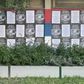 Plakati podrške poginulim Srbima na Kosovu u Novom Sadu: Moleban ispred Saborne crkve