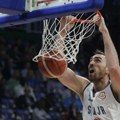 Praznik košarke u Atini: Sjajni Milutinov i Olimpijakos posle produžetka slavili u derbiju