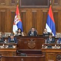 EUraktiv: Sve veći pritisak na Srbiju zbog novih kontroverznih medijskih zakona