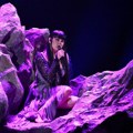 Теиа Дора наступила на Евровизији (ВИДЕО)