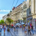Uznemirujuće upozorenje: Devojke u Beogradu na meti voajera VIDEO