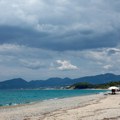 Zaboravite na Lefkadu i Tasos! Ova plaža u Grčkoj izgleda kao raj: Prostire se na čak 25 kilometara i osvaja na prvi pogled