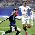 Sramotan finiš meča Engleske protiv Argentine