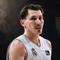 Novi zvezdaš David Kramer i „preveliki dres“