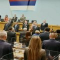Narodna skupština RS usvojila Deklaraciju svesrpskog sabora: Zaključci usvojeni sa 62 glasa za, dva protiv i jednim…