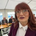 Profesorka iz Leskovca koja je otišla da podrži „ćacije“ rođena sestra direktorke Gimnazije