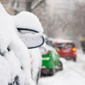 Da li se plaća parking ako je automobil zavejan? Ova pravila važe za vozače koji zbog snega ne pomeraju kola sa parkinga