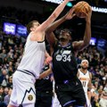 Nikola Jokić ovo ne pamti! Cela Amerika bruji o pobedi Denvera protiv "fenjeraša" (video)