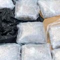 U gepeku automobila pronađeno 10 kilograma marihuane