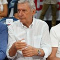 Uvek uz reprezentaciju Srbije! Veliki Svetislav Kari Pešić se pojavio na meču sa Francuzima i obradovao sve