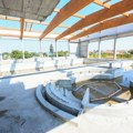 FOTO: Otvaranje zatvorenog bazena u Novom Bečeju do narednog leta, a onda i ceo kompleks