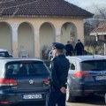 Predsednik opštine Lipljan nakon što ga je kosovska policija zadržala sa troje radnika više od tri sata: Ostaćemo ovde da…