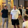 Naprednjaci provocirali decu, raspravljali se sa njima tri sata (VIDEO)