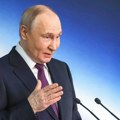 Putin: Rusija će nastaviti da modernizuje svoje nuklearne snage
