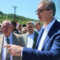 Šta je Vučić rekao u Sinkovcu, poslušajte