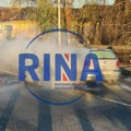 Dim se pretvorio u veliki plamen koji je pretio da proguta ceo automobil: Zapalio se citroen u širem centru Kragujevca…