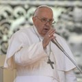 Papa pozvao sve religije da se ujedine protiv uništavanja životne sredine