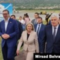 Uspostavljena avionska linija Beograd-Mostar, doputovao i Vučić