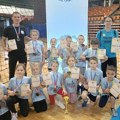 Najmlađi osnovci škole "Hunjadi Janoš" iz Čantavira treći na Olimpijskim sportskim igrama učenika