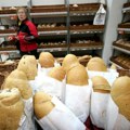 Vlada Srbije: Korigovana cena hleba od brašna T-500 zbog rasta cena sirovina