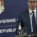 Vučić: Dobar i otvoren razgovor sa komesarom Varhejijem o napretku naše zemlje ka EU