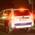 Zalizana kosa, lice puno bubuljica: Policija na nogama traži razbojnika koji je ukrao auto u kom je bila devojčica (12): Evo…