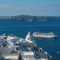 Nove takse za krstarenje u Grčkoj - Mikonos i Santorini najskuplji