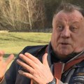 Estrada je uz veliku zvezdu u teškim trenucima: Halidu podršku pružaju svi, oglasile se Goga, Ćana i Sanja