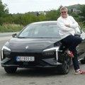 Upoznajemo JMEV EVEASY, Leopard 52 i uživamo u BMW 2000