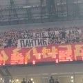 "Svi ste vi Željko Pantić": Ovim transparentom su Delije provocirale Grobare na početku večitog derbija