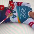 Osvojila bronzu, pa pala ispred cilja, nije mogla da diše: Jeziva scena na Zimskim olimpijskim igrama