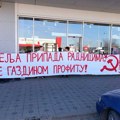 Komunisti došli u BIG: Traže zabranu rada supermarketa i tržnih centara nedeljom