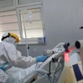 Smrtonosna andska varijanta se širi avionom?! Putnica preminula, stjuardesa hitno hospitalizovana: Svet u strahu od nove…
